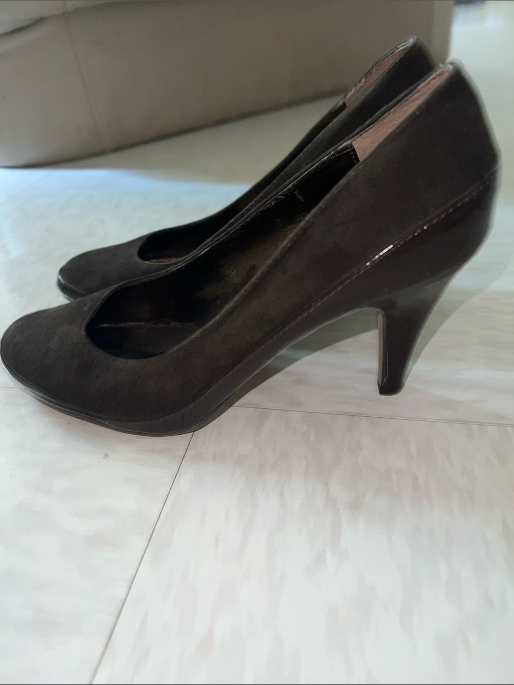 brown pumps